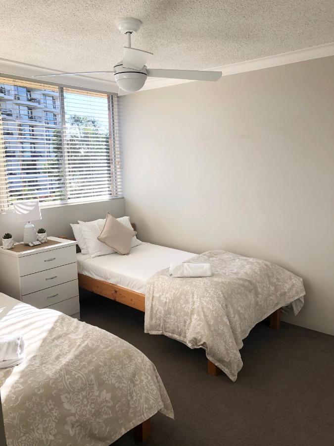 Oceania On Burleigh Beach Gold Coast Exterior photo