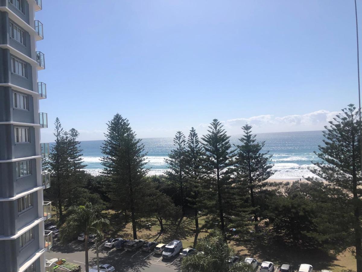 Oceania On Burleigh Beach Aparthotel Gold Coast Exterior photo