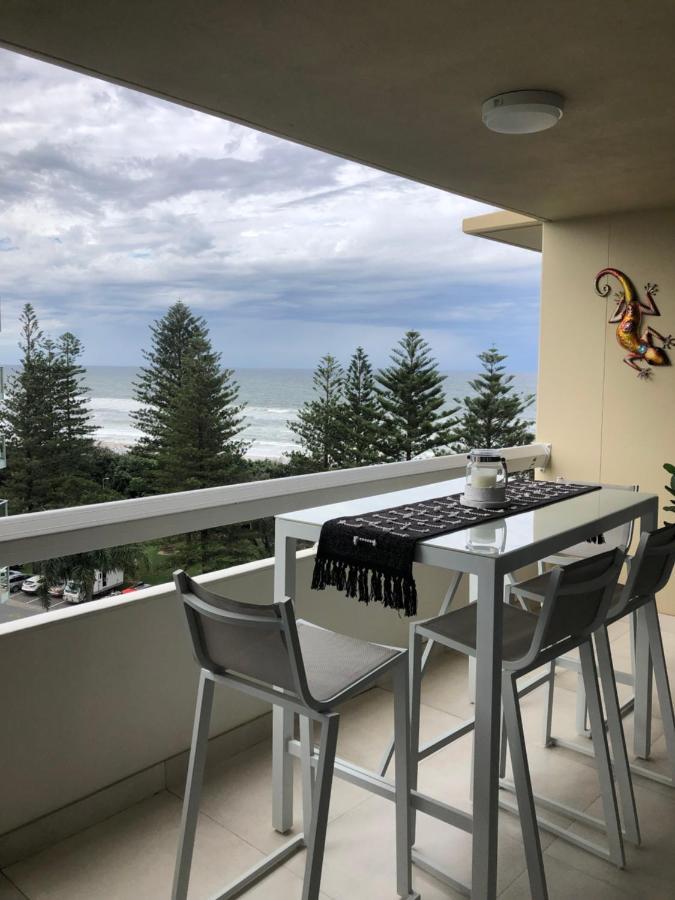 Oceania On Burleigh Beach Aparthotel Gold Coast Exterior photo